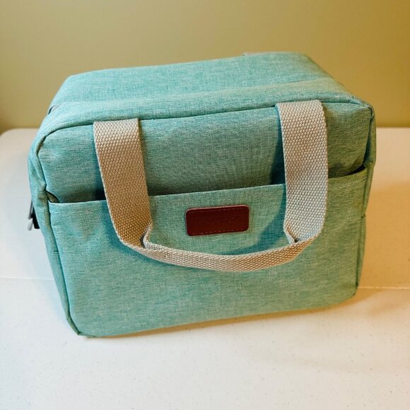 Insulated Lunch Bag with detachable shoulder strap Aqua Green front pocket - Picture 1 of 10